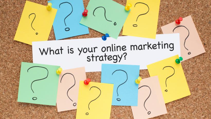 Care sunt avantajele oferite de marketingul online?