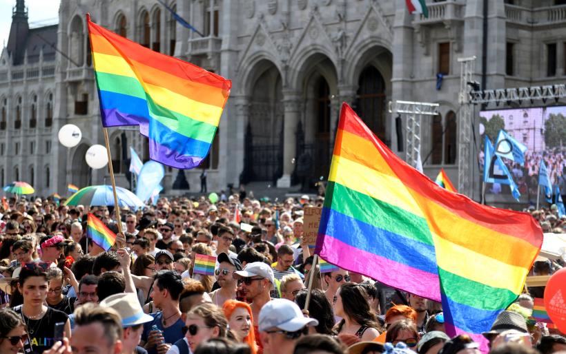 Viktor Orban își pune în cap Uniunea Europeană și comunitatea LGBT