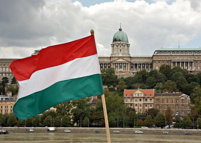 Ungaria deschide granițele pentru turiștii ruși