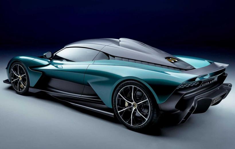 Aston Martin hibrid. Cum arată Valhalla