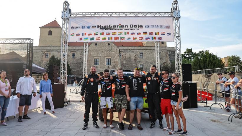 În cursa spre Dakar, echipa formată din Mihai Ban și Cheloo a înregistrat primul mare succes la o etapă de Campionat Mondial 18756312