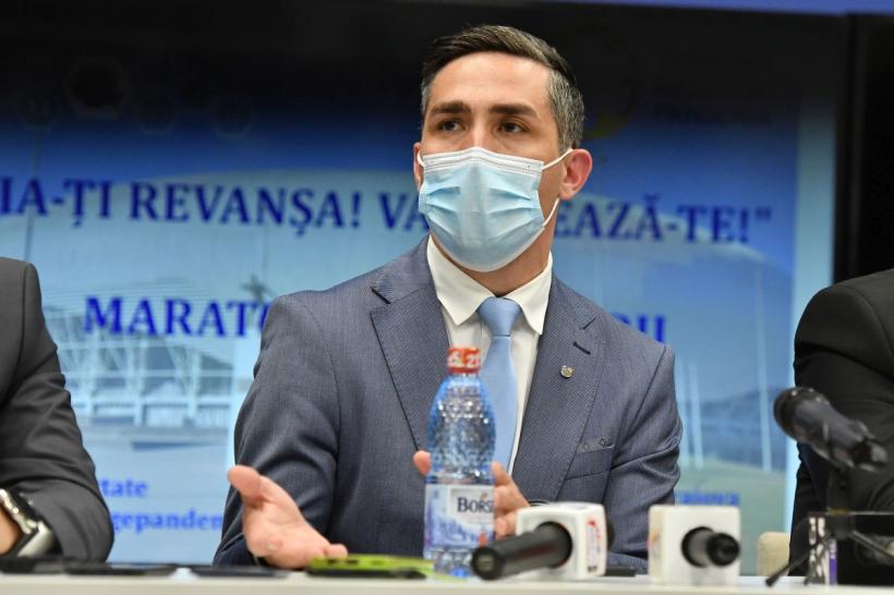 Valeriu Gheorghiţă anunță derularea unor campanii de informare privind vaccinarea anti-Covid în școli