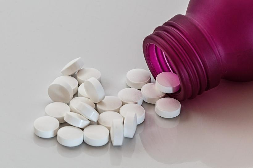 Noile efecte benefice ale aspirinei. Ar putea ajuta la tratarea cancerului de sân