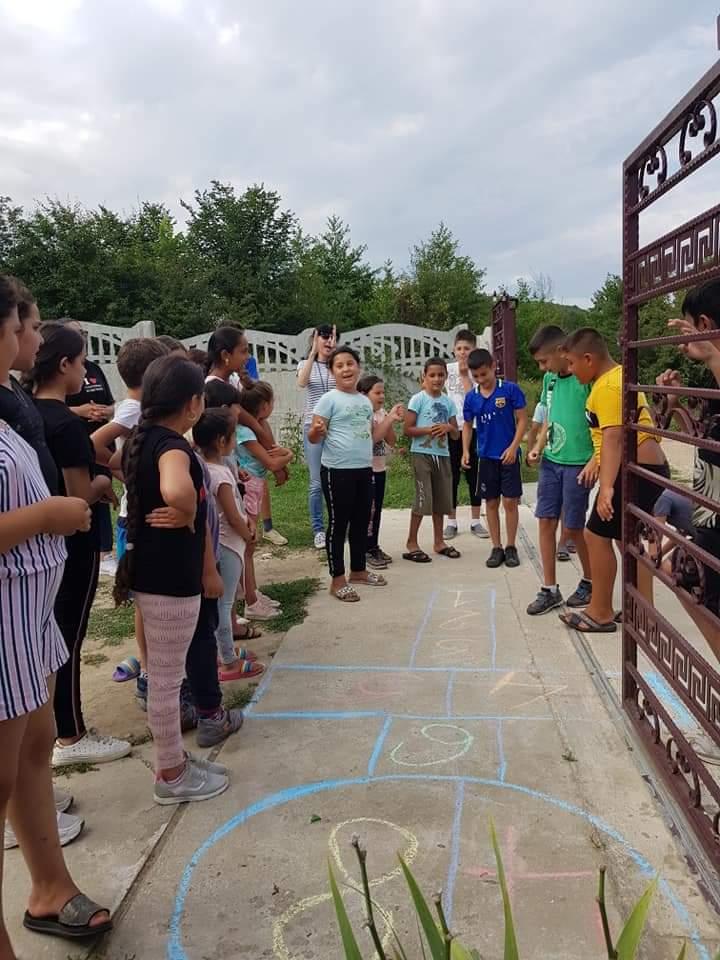 Diaspora, în vacanță: „Țară, țară, vrem ostași”, jucat în engleză și franceză  18757980