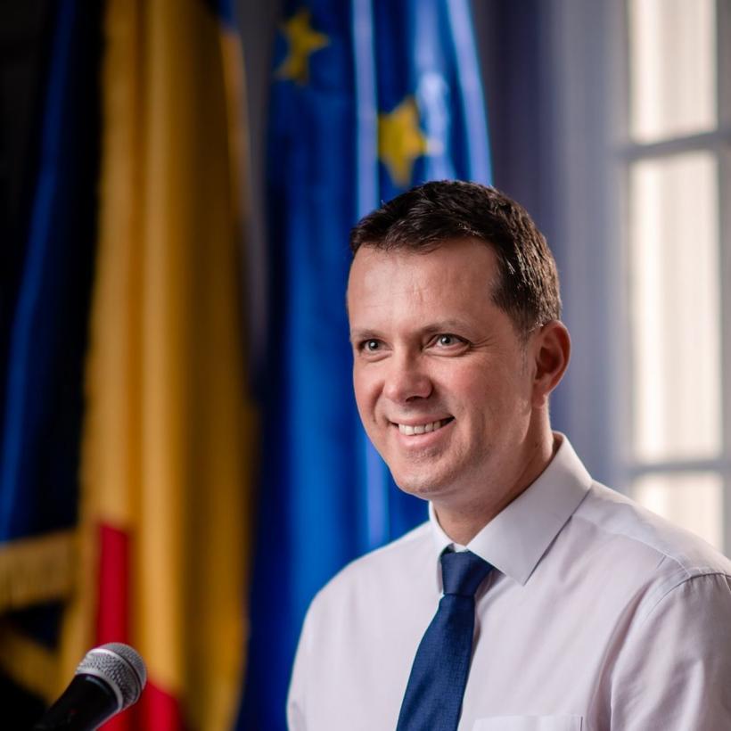 Liderul deputaților USR PLUS, Ionut Moșteanu face un apel la premier „să nu arunce țara în criză”