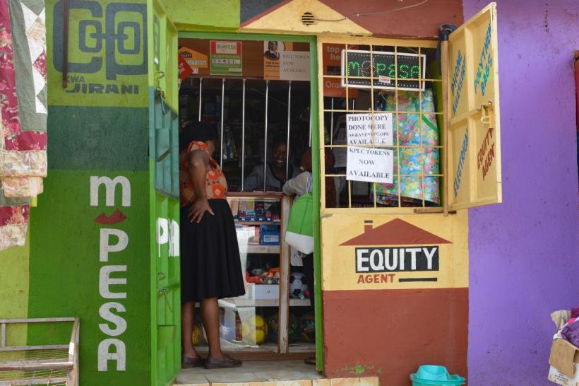 „Serviciul M-Pesa”, interfața negoțului cu informații confidențiale