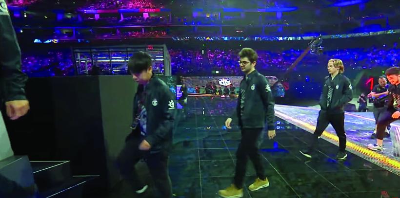 Dota 2: Arena Națională, ocupată de console și ecrane-gigant 18761803