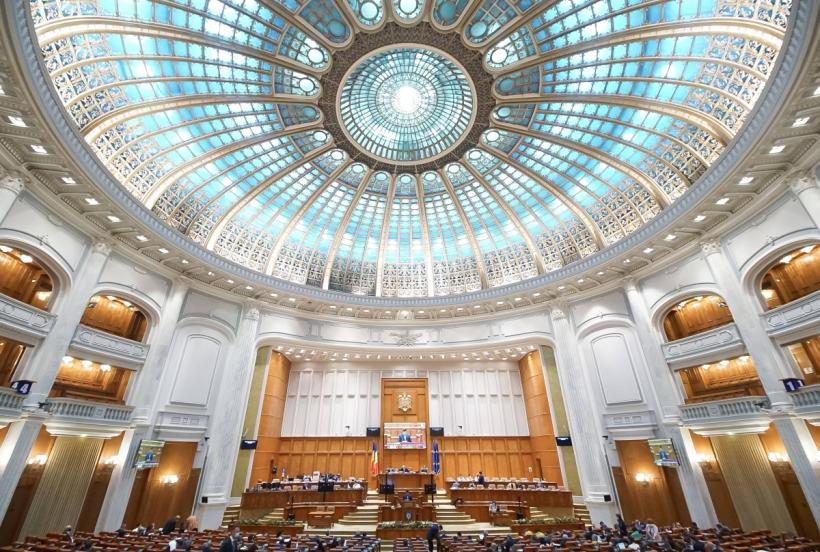 VIDEO Camera Deputaţilor: Plenul a declarat vacantă funcţia de preşedinte al forului legislativ