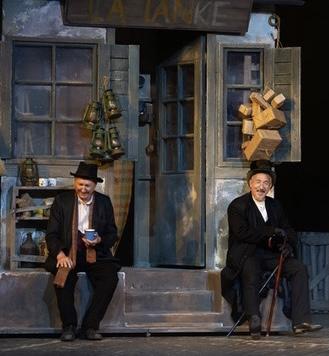 Horaţiu Mălăele, Răzvan Vasilescu şi Mihai Constantin readuc la Teatrul Bulandra textul lui Victor Ion Popa – „Tache, Ianke şi Cadâr”