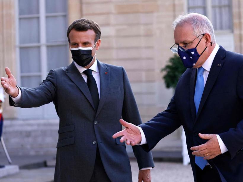 Macron, trădat de premierul australian. Parisul ia foc și contraatacă în forță
