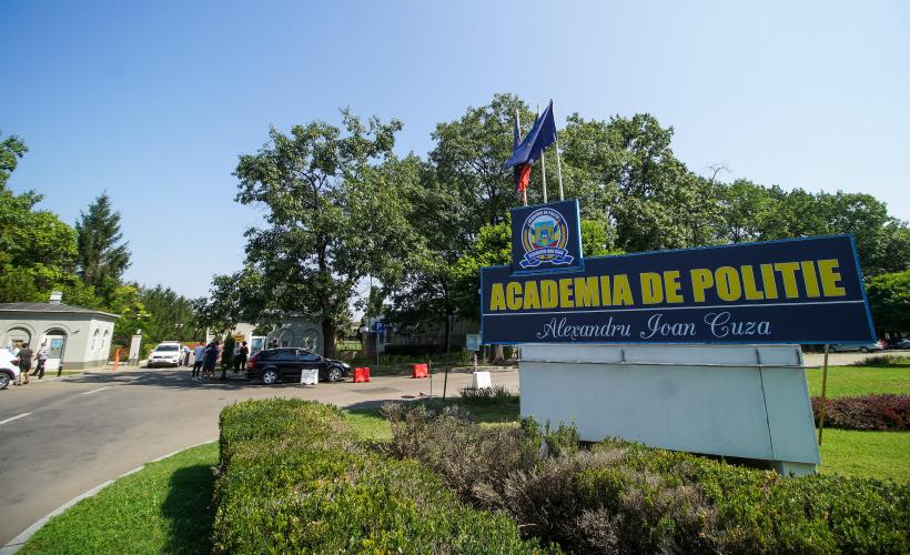 Cum au fost Academia de Poliție și Academia de Informații distruse din interior