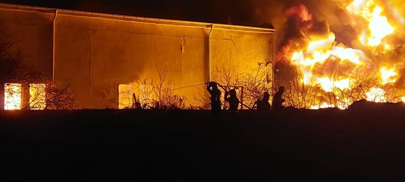 Incendiu puternic în Popești Leordeni. A fost emis un mesaj RoAlert