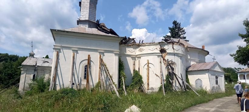 Medicii din Timișoara și Oradea au mers în biserici pentru a vorbi cu enoriașii despre pandemie