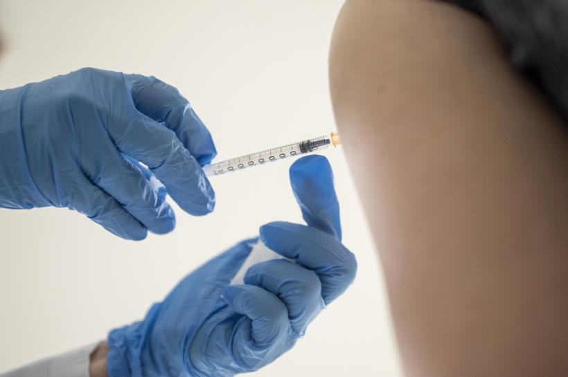 Record: doar 700 de români s-au vaccinat în ultimele 24 de ore