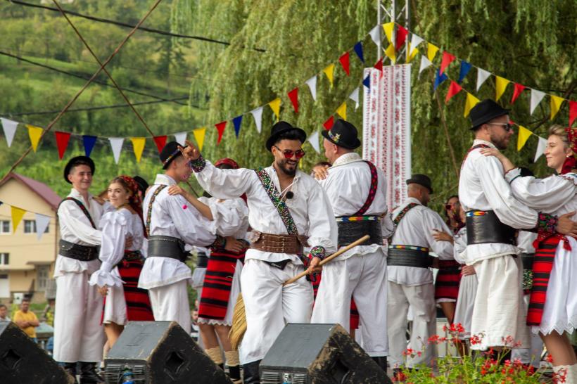 Ruby, Shift, Lino Golden și Jador  la Poftiţi pe la noi: Poftiţi prin ţară! 18772268