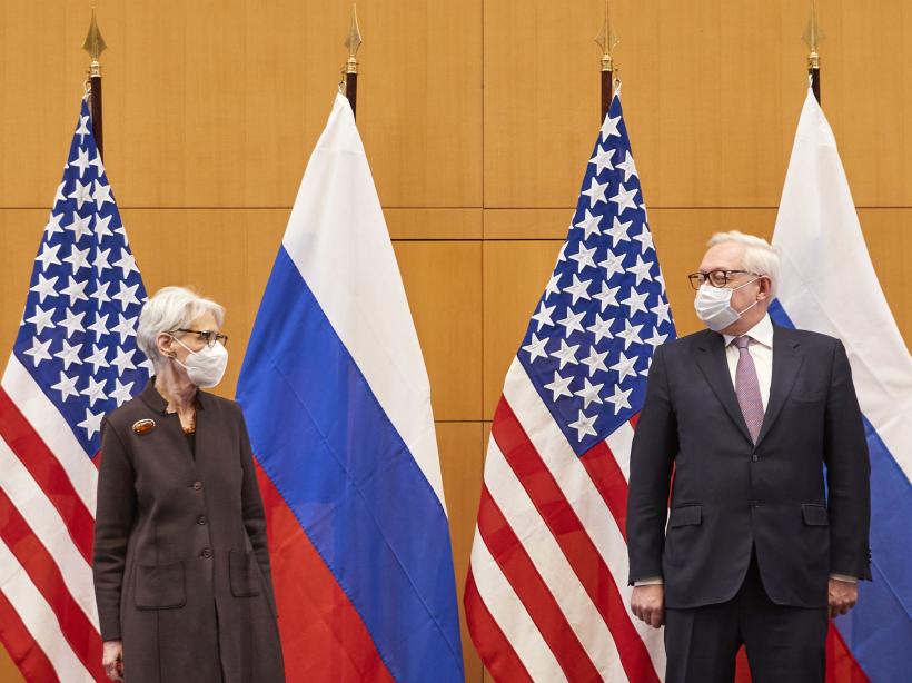 Negocieri imposibile: Americanii și rușii, blocați în dialogul surzilor