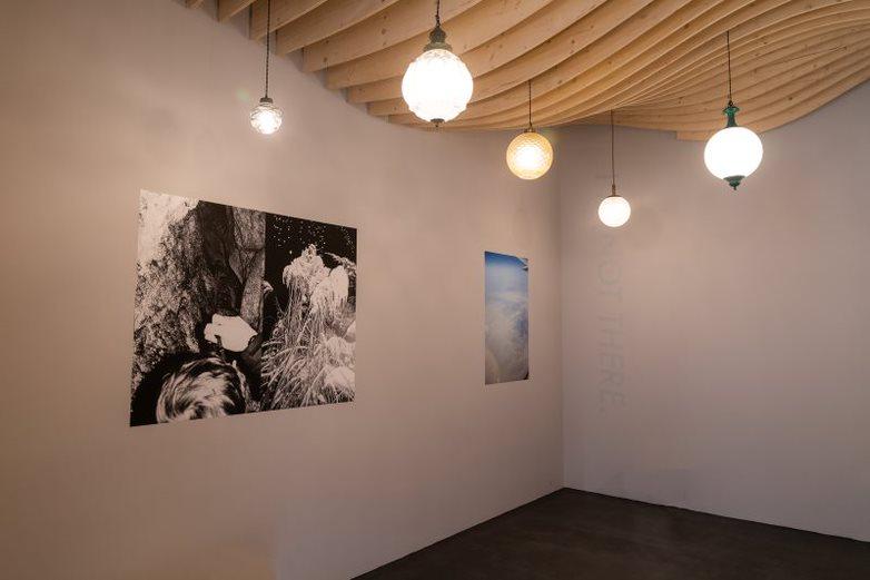 Finisaj: „de acolo de unde încă se poate vedea curbura pământului” 18773891