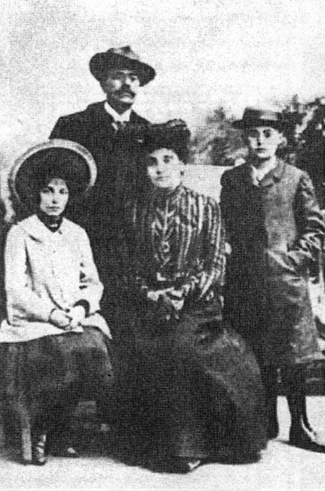 Nenea Iancu, trei scenete cucuiete 18774977