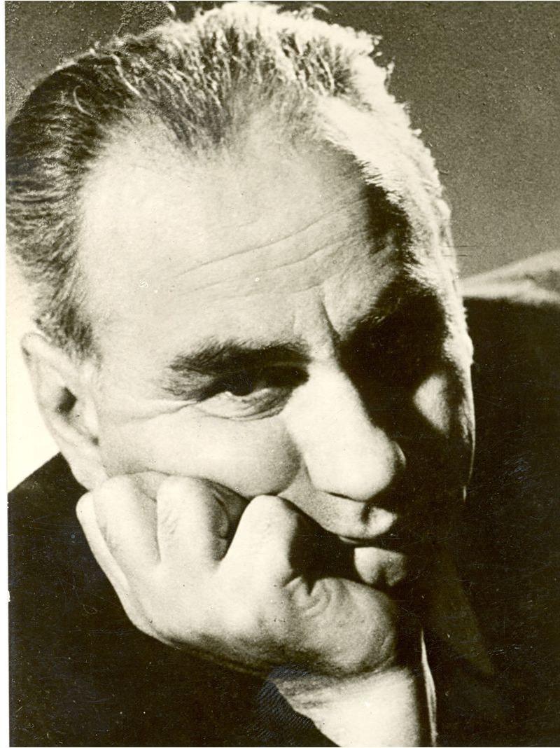 Geo Bogza, din pușcăria Văcărești, glonț în fotoliul de academician 18775382