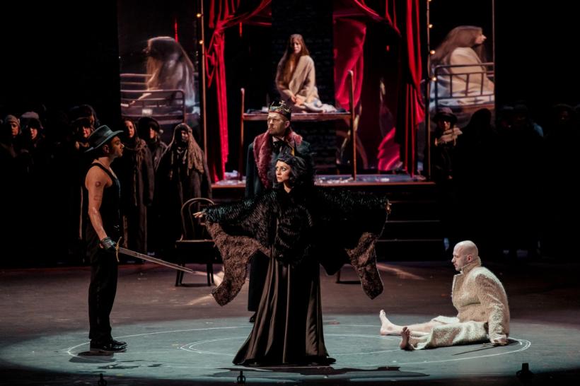 Paula Iancic în „La Bohème”, Iulia Isaev şi Marius Vald Budoiu în „Lohengrin” și Ioan Hotea în „Elixirul dragostei” invitaţi pe scena Operei Naționale București 18775542