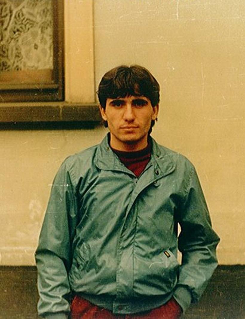 Povești neștiute din încântătoarea tinerețe a artistului Gheorghe Hagi. Cei trei pârnăiași, merțanu’ cu ghinion și rockul australian  18775606