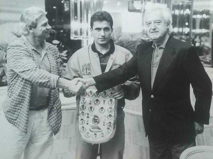 Povești neștiute din încântătoarea tinerețe a artistului Gheorghe Hagi. Cei trei pârnăiași, merțanu’ cu ghinion și rockul australian  18775608