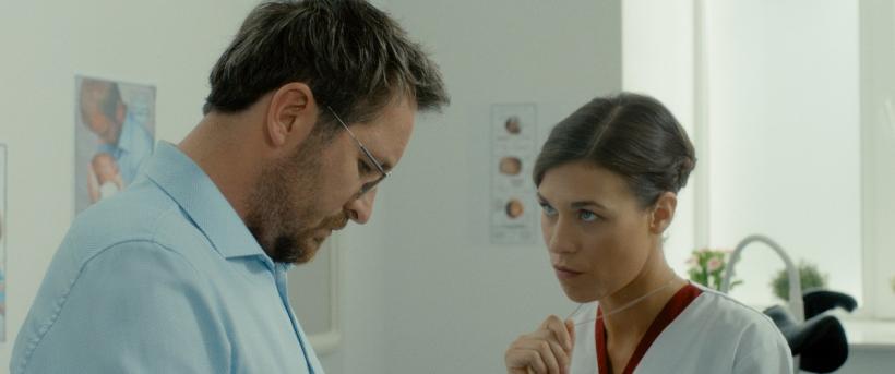 Thrillerul psihologic MIRACOL, regizat de Bogdan George Apetri, de azi în cinematografe 18775652