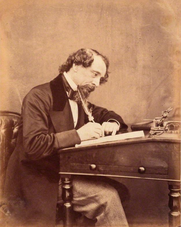 De ce dormea Charles Dickens cu capul întors spre Polul Nord?   18776188