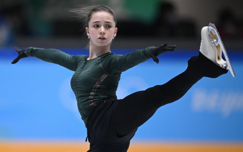 Scandal: Patinatoarea rusă Valieva a căzut la testul antidoping, înainte de debutul la Olimpiadă