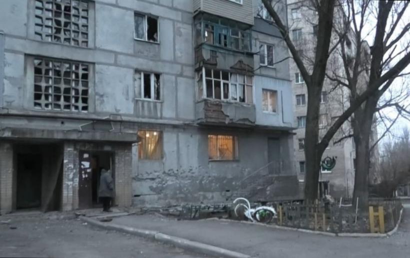 Imagini teribile din Ucraina, după prima zi de război. Rachetele rusești au lovit numeroase locații civile. Printre victime se numără cel puțin doi copii 18777735