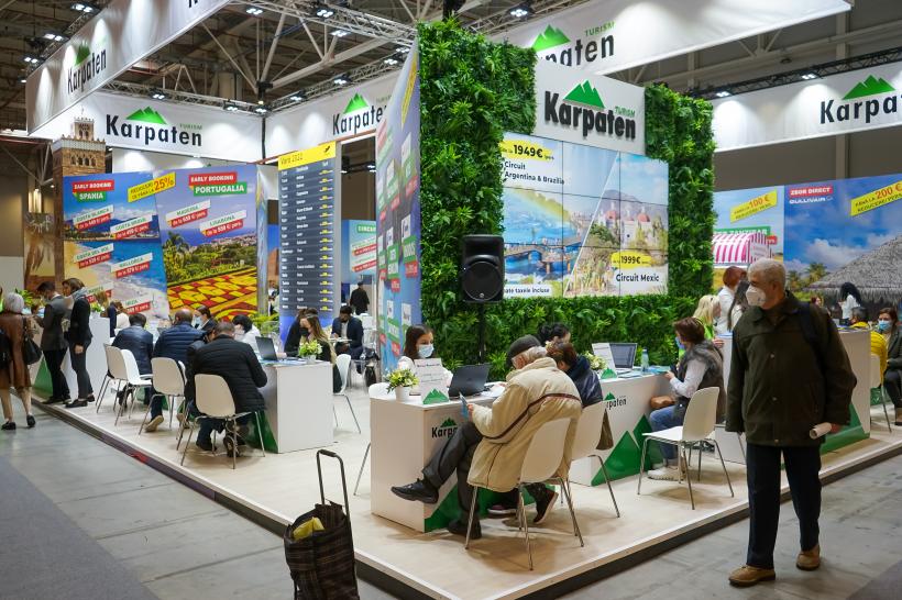 Primul Târg de Turism al României după doi ani de pandemie, în prima zi de război 18777607