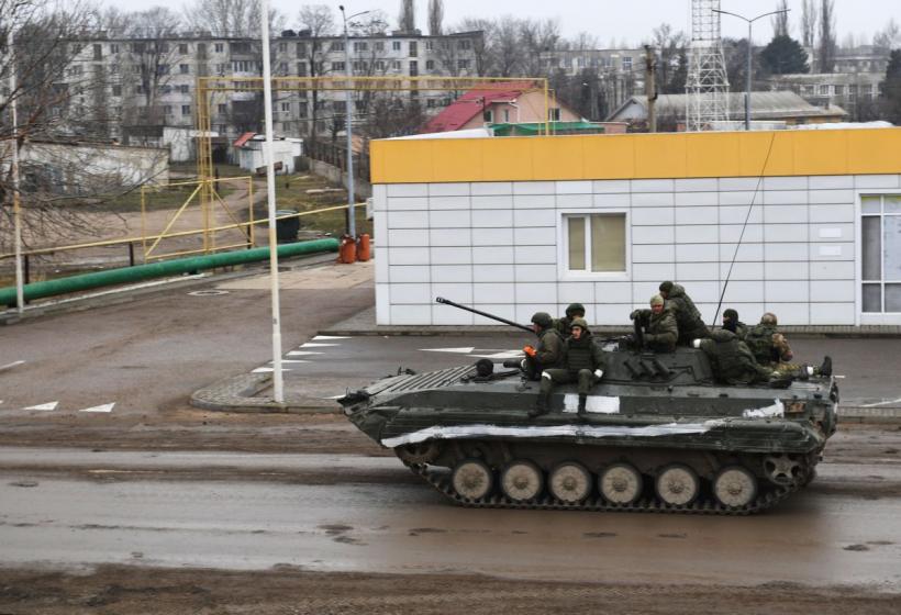 Război în Ucraina. Convoi militar rus depistat în apropiere de Kiev. Coloana se întinde pe o lungime de 64 de km 18778158