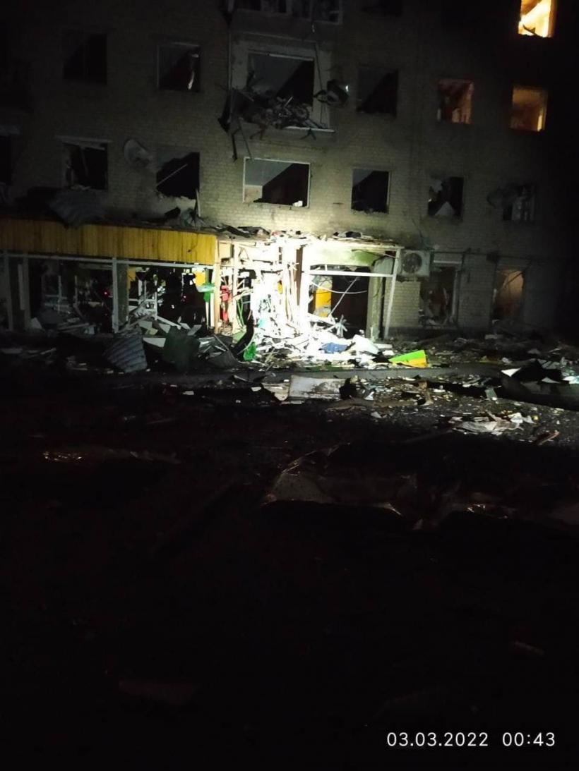 Război în Ucraina. Izyum atacat de forțele ruse. Centrul orașului GRAV avariat. 8 persoane au fost ucise