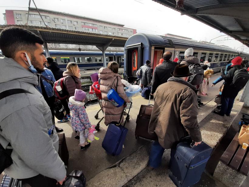 CFR Călători a deschis în Gara de Nord o casă de bilete prioritară pentru refugiaţii din Ucraina
