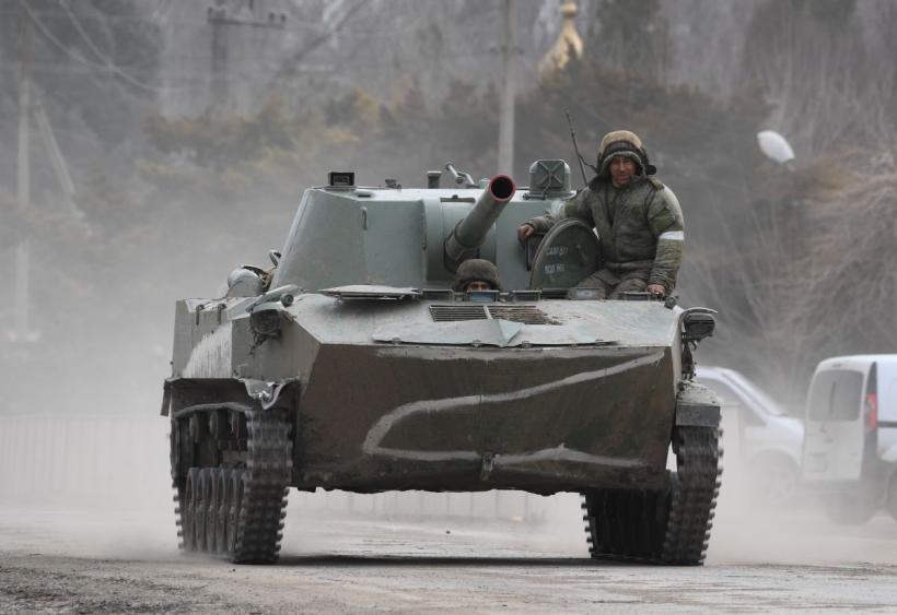 Conflict în Ucraina. Trupele ruse au intrat într-un alt oraș-port la Marea Neagră