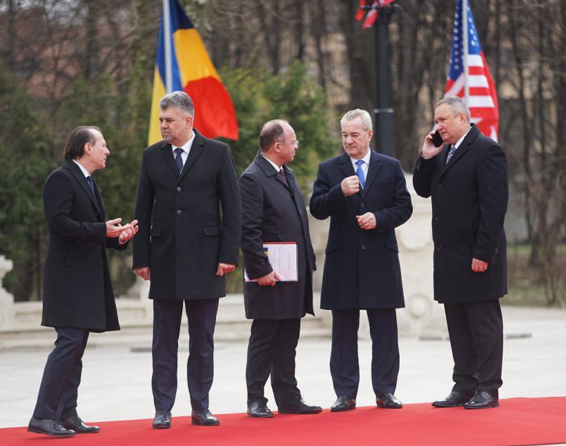 Kamala Harris mulţumeşte României şi reafirmă angajamentul SUA de apărare a ţărilor NATO 18779416