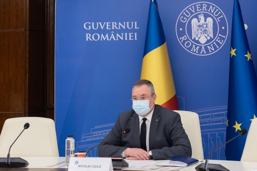 Nicolae Ciucă anunță plafonări și compensări la energie și gaze timp de un an