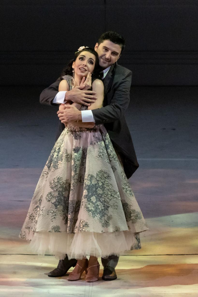 CANDID, o poveste despre inexorabila putere a destinului pe scena Teatrului Național de Operetă şi Musical “Ion Dacian” 18781060