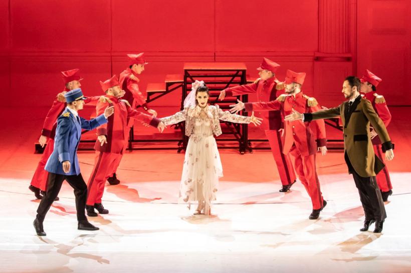 CANDID, o poveste despre inexorabila putere a destinului pe scena Teatrului Național de Operetă şi Musical “Ion Dacian” 18781062