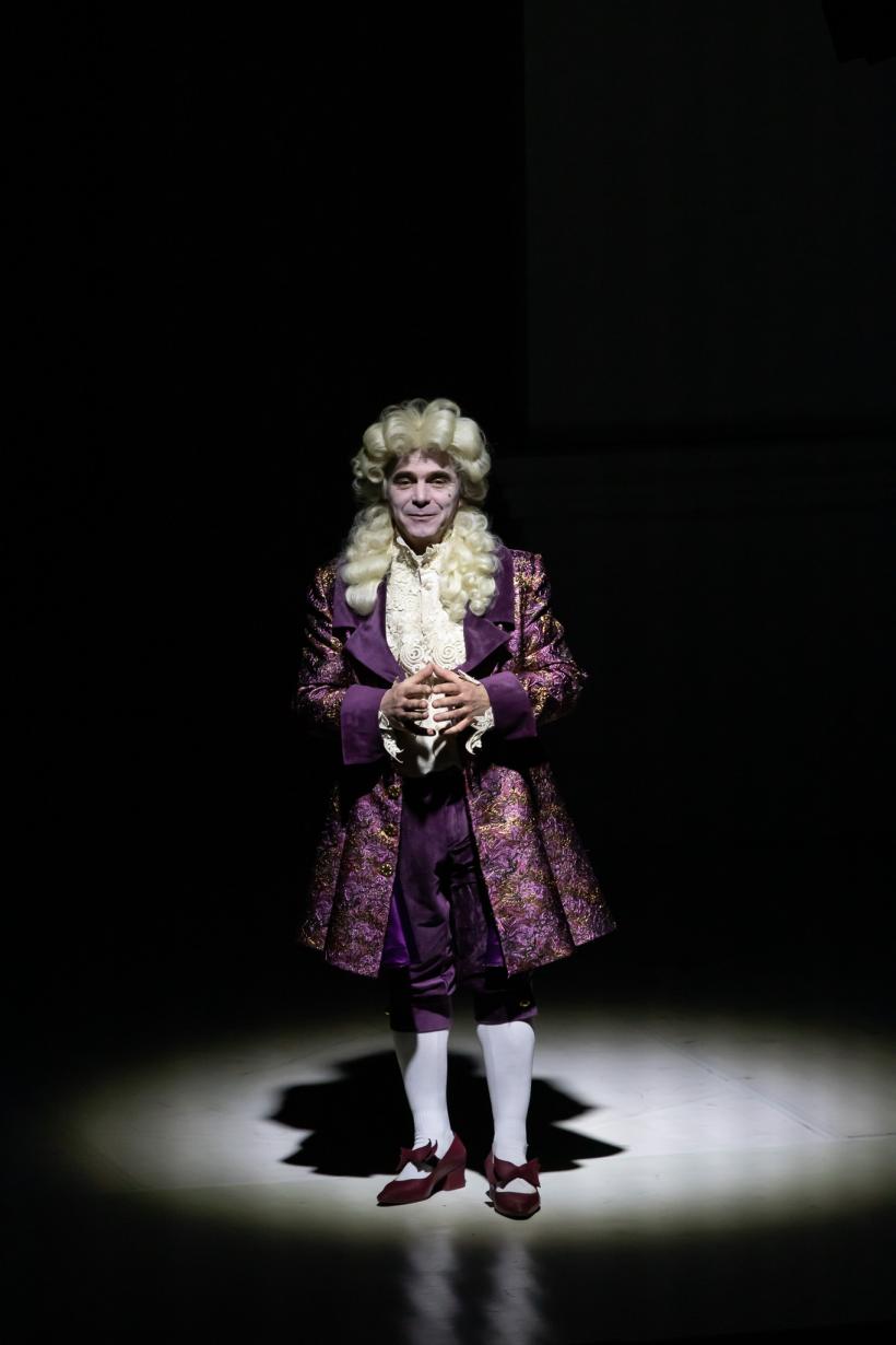 CANDID, o poveste despre inexorabila putere a destinului pe scena Teatrului Național de Operetă şi Musical “Ion Dacian” 18781064