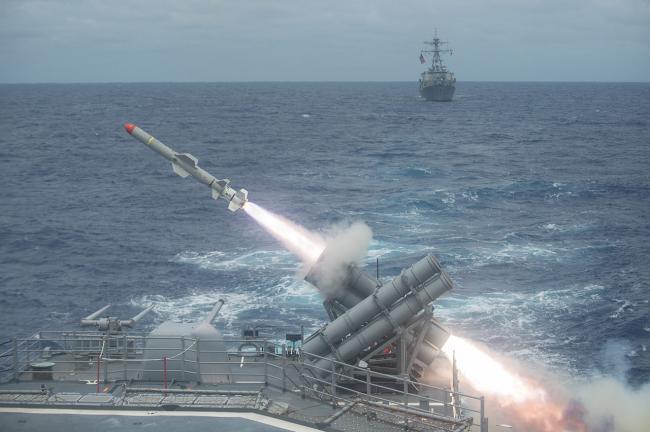 Marea Britanie vrea să ofere Ucrainei rachete anti-navă