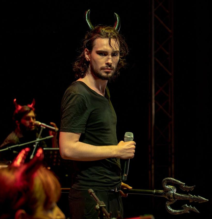 Oglinda neagră, o poveste muzicală, în premieră, la Teatrul Nottara 18782771