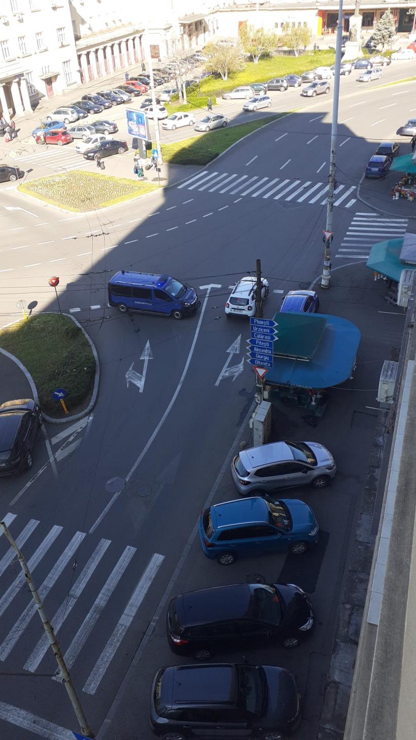 UPDATE Alertă cu bombă la Ministerul Transporturilor. Traficul a fost reluat în zona Gării de Nord  18783118