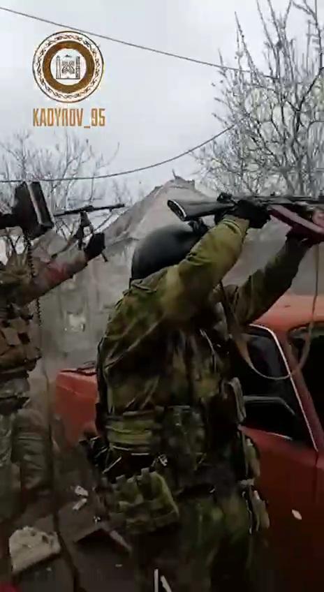 Soldații TikTok și propaganda cu cadavre 18784264