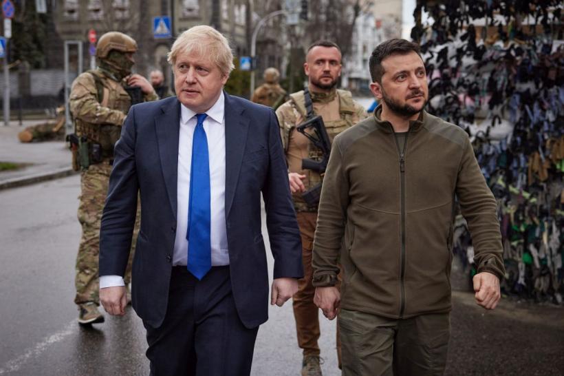 Boris Johnson: Militari ucraineni sunt instruiţi pe teritoriul Marii Britanii