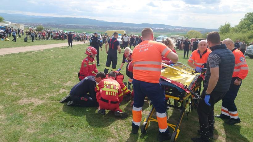 UPDATE Accident GRAV în Alba. Un ATV cu doi copii s-a răsturnat într-o râpă. Victimele au fost salvate