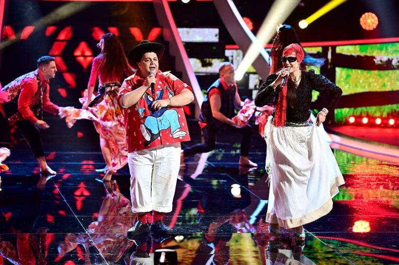 Cea de-a doua gală Te cunosc de undeva!, lider de audienţă pe toate categoriile de public  Emi şi Cuza au câştigat cea de-a doua gală cu transformarea în Rednex 18786124