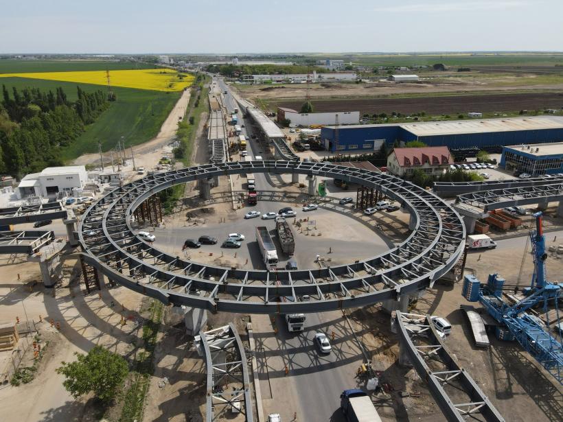 Pasajul Berceni: Constructorul a montat elementele principale ale tablierului metalic 18786353