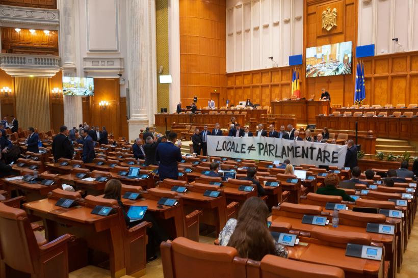 Scandal în Parlament. Un deputat AUR l-a amenințat cu bătaia pe șeful grupului PSD 18786403