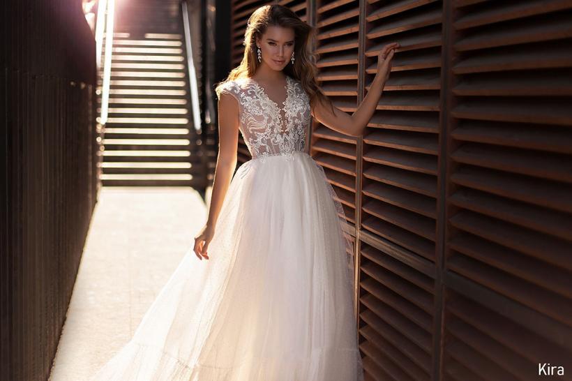 Cum să alegi rochia de mireasă pentru nuntă și ședință foto